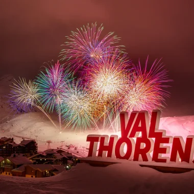 Fuegos artificiales Año Nuevo 2023 Val Thorens