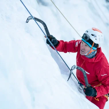Icefall at Val Thorens with the ESF